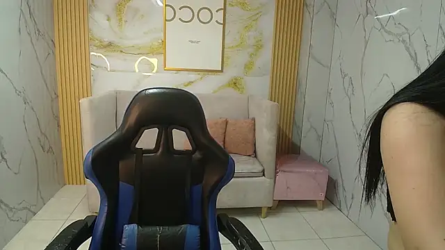 sarita 09 s online show from April 14, 8:20 pm