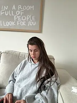 houseofnova online show from March 12, 11:46 am