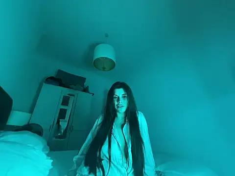 houseofnova online show from March 10, 8:57 pm