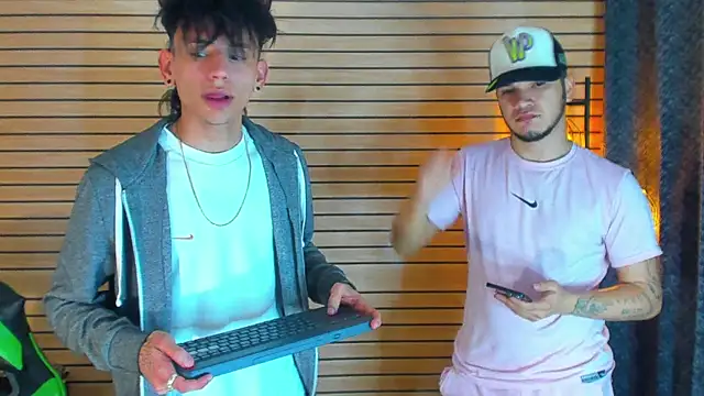 TheBatMansion online show from April 26, 3:15 am