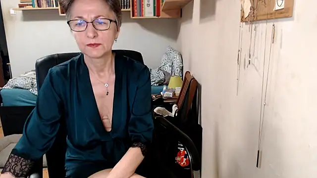 Snapshot of katemodel chatting on September 11, 7:09 am katemodel online show from September 11, 7:09 am