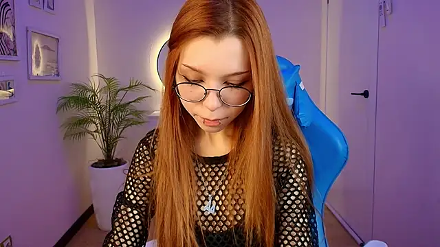 PinkAn8el online show from March 11, 3:33 am