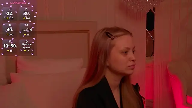 MollyHilton online show from April 22, 8:39 pm