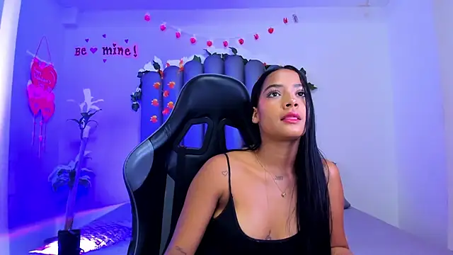 AyshelDoll1 online show from April 24, 12:30 pm