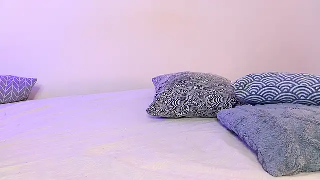 Luvtosin663 online show from April 17, 3:03 pm