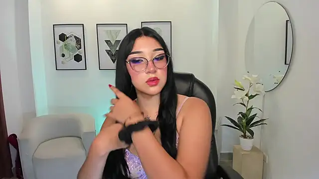 Kailyn Monroe  online show from March 11, 8:44 pm