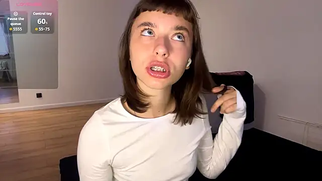 DeltaNorwoode online show from February 27, 6:24 am