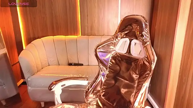 Alina b  online show from April 27, 8:06 pm