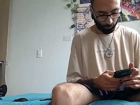 venus midnight online show from February 15, 1:54 pm