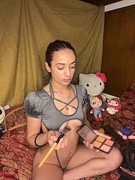 heluvsbabii online show from May 3, 3:10 am