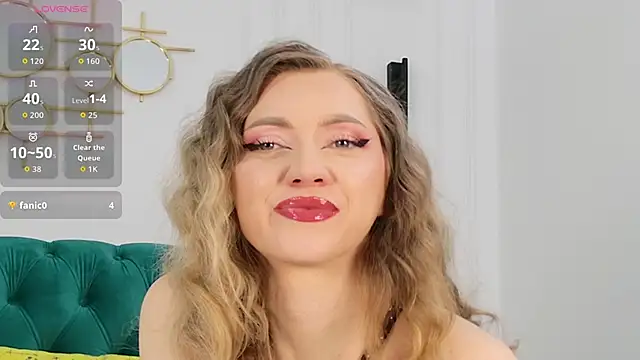 IrisLayne online show from April 23, 5:04 am