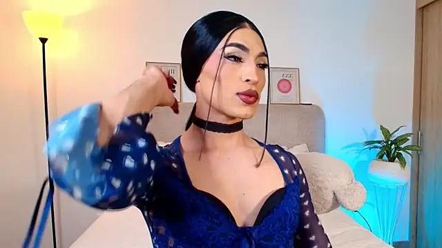 KarolPortellaa online show from April 24, 3:53 am