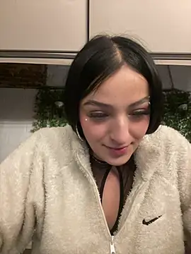 Valery pink18 online show from March 10, 5:00 am