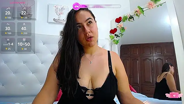 honeybliss  online show from March 7, 11:01 pm