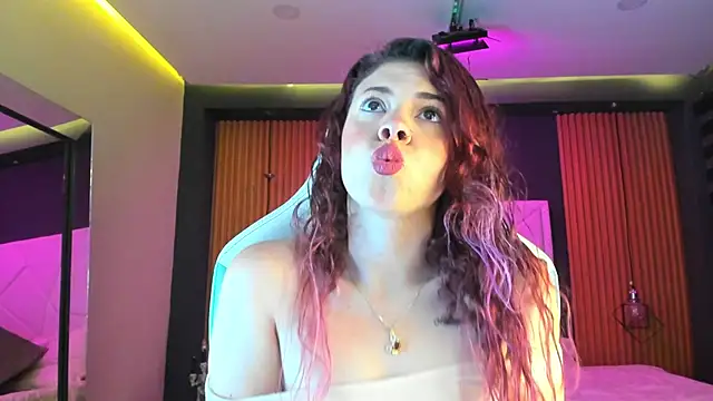 MiaTorres4 online show from April 24, 12:41 pm