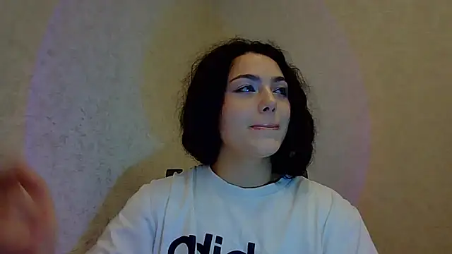 Dianasi online show from February 6, 2:20 pm