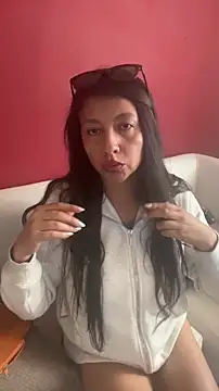 Bamby08 online show from April 25, 5:21 pm