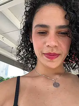 SirenStell0 online show from April 1, 4:59 pm