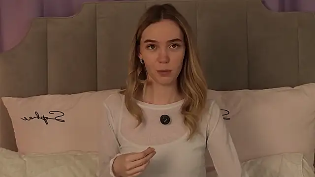 NikkiRyx online show from April 15, 7:58 pm