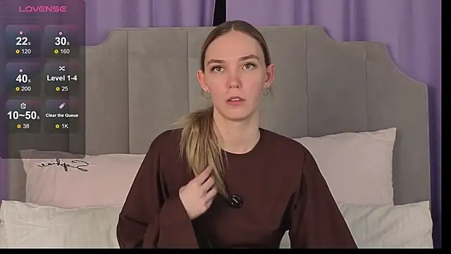 NikkiRyx online show from April 2, 7:44 pm