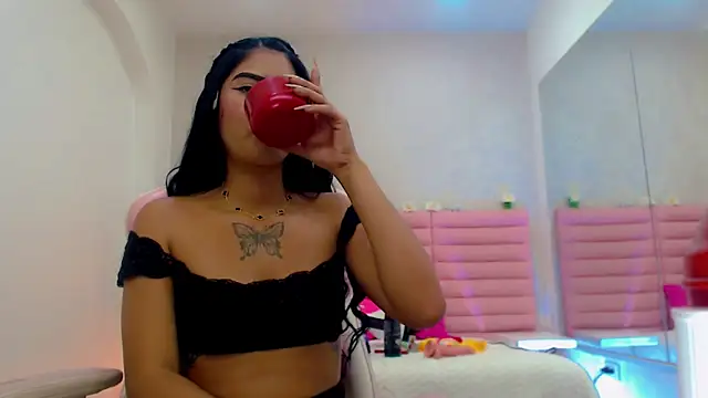 estefany squirt1 online show from February 17, 4:34 am