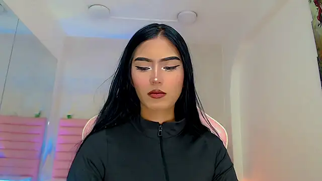 estefany squirt1 online show from March 7, 4:52 am