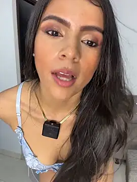 EvaMiranda online show from April 22, 4:20 am