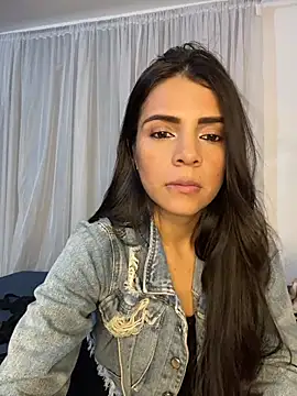 EvaMiranda online show from February 2, 4:55 am