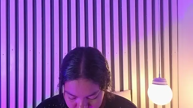 Amaranoir- online show from April 24, 4:04 am