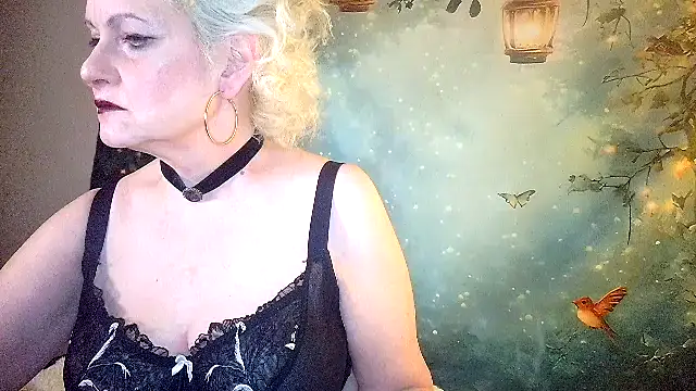 Blondie the librarian online show from April 29, 2:37 am