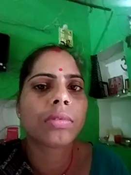 Priyakoli4568 online show from April 4, 8:02 am