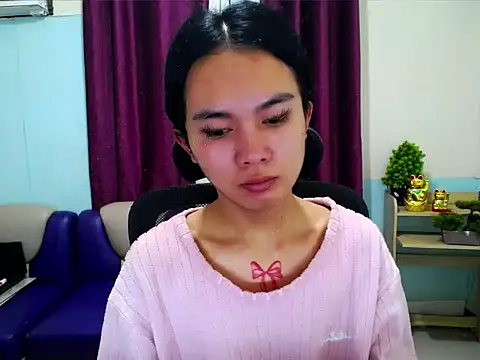 devine goddess online show from April 24, 1:14 pm