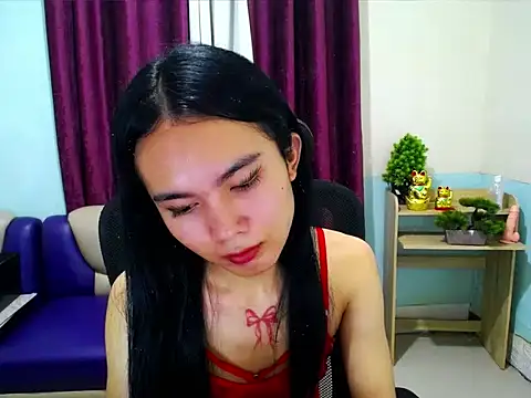 devine goddess online show from April 20, 6:11 pm