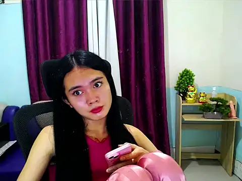 devine goddess online show from April 19, 6:10 pm