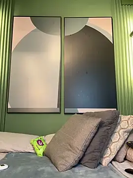 LiliCoxx online show from April 20, 1:03 pm