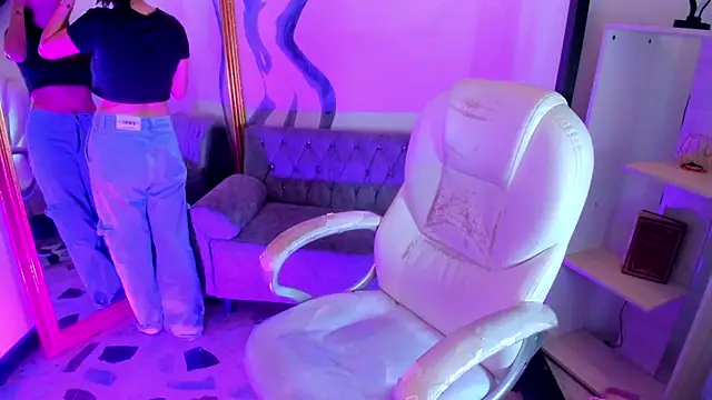 GemmaBrown online show from April 28, 12:53 pm