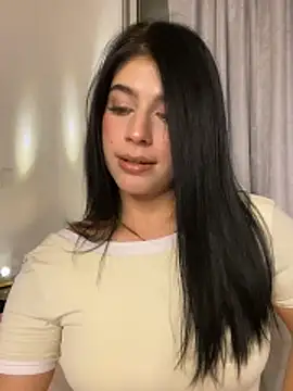  HannahFox  online show from April 22, 1:02 am