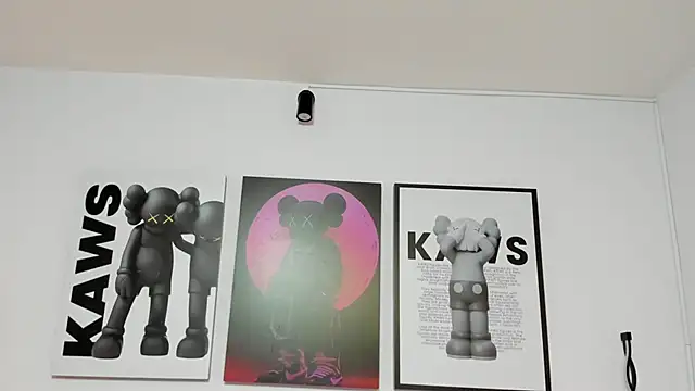 Maddie Rosee online show from March 6, 3:34 am