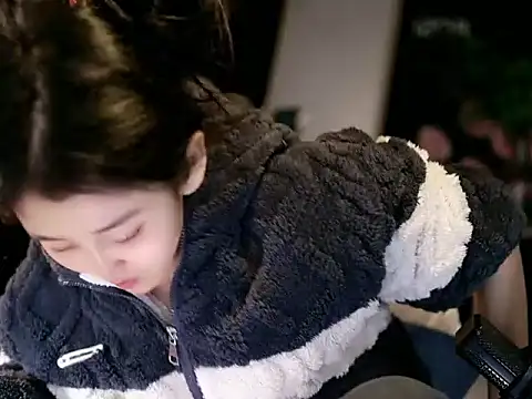 xiaomoli928 online show from March 18, 12:54 pm