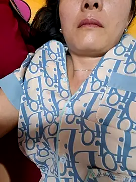 Baby-loveass69 online show from April 25, 11:35 pm