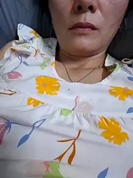 Baby-loveass69 online show from April 15, 12:17 pm