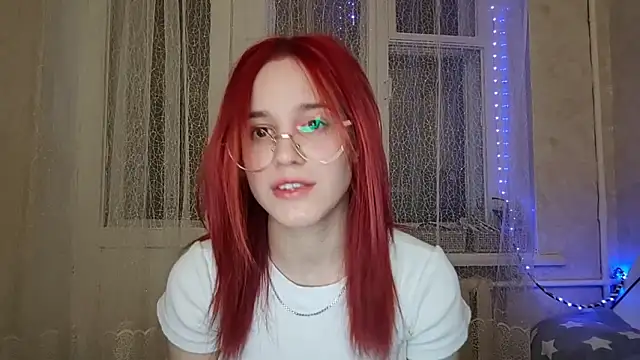 CalandraRolon online show from March 4, 6:47 pm