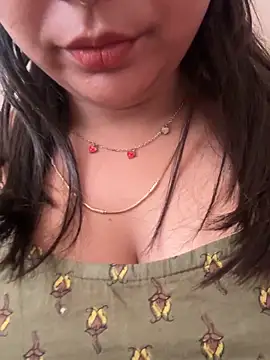 kavyababy00 online show from March 7, 10:00 am