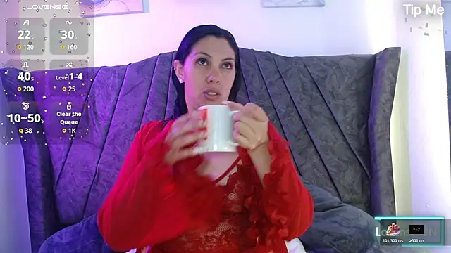 Iris bloom69 online show from April 7, 12:40 pm