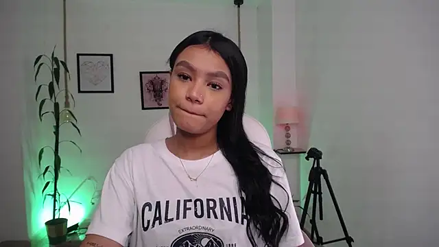 adhara 11 online show from April 26, 11:57 pm