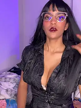 Kitty Wild 19 online show from April 29, 11:54 pm