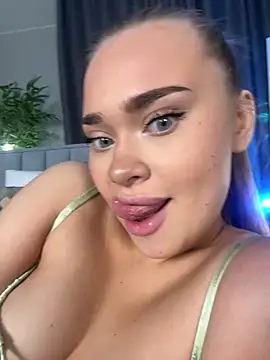 MonicaWestt online show from February 2, 8:13 am