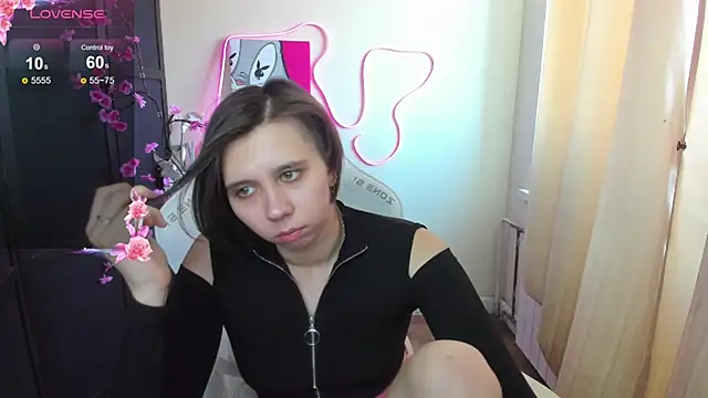 Scarlet Sirenn online show from March 11, 9:02 am