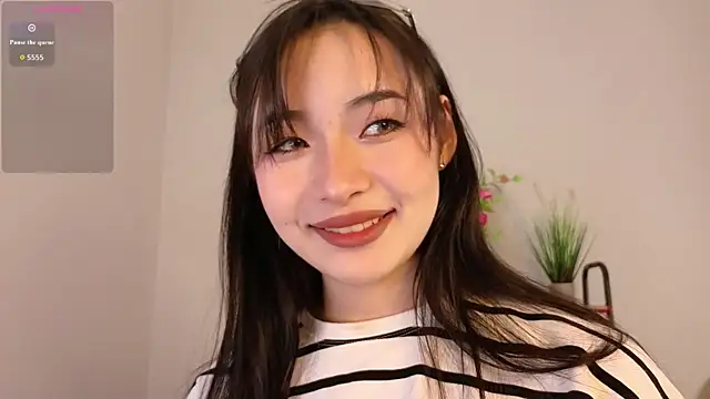 Noiry Vuvez online show from June 7, 8:26 pm