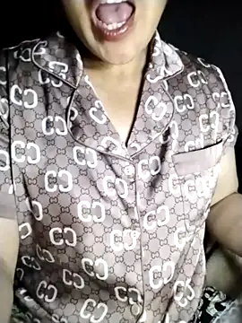 Tina-beo online show from April 19, 1:55 pm